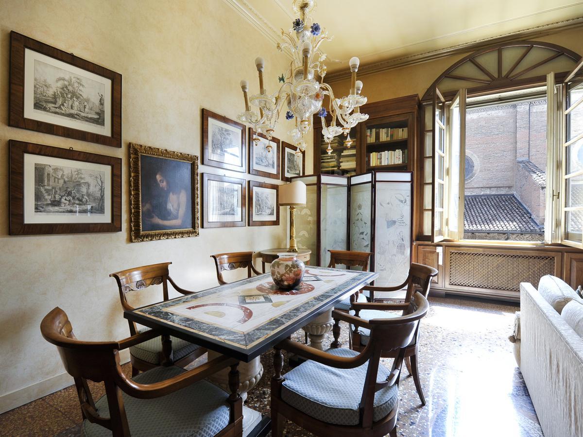 Ur-Nest Strada Maggiore ボローニャ エクステリア 写真