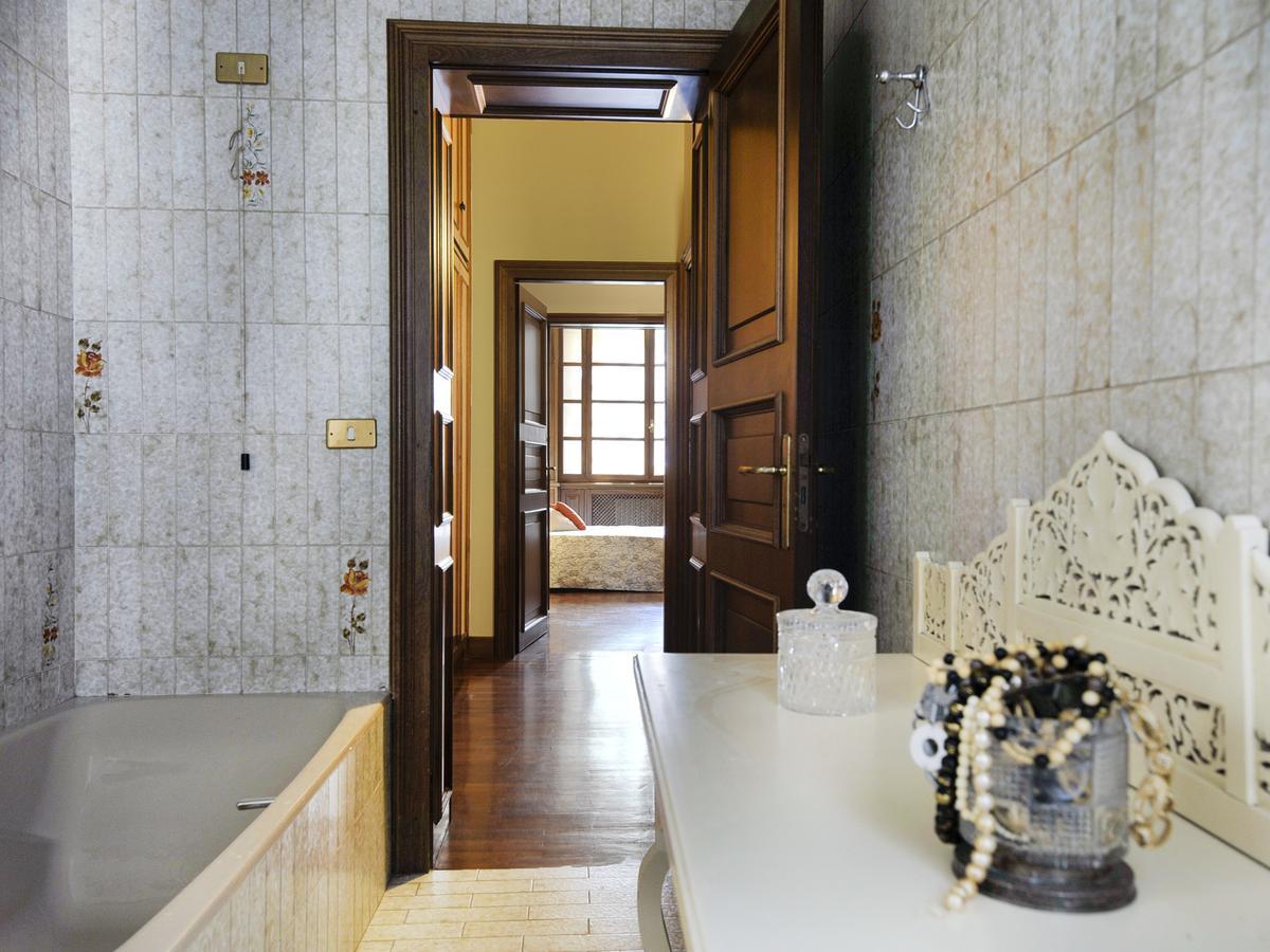 Ur-Nest Strada Maggiore ボローニャ エクステリア 写真